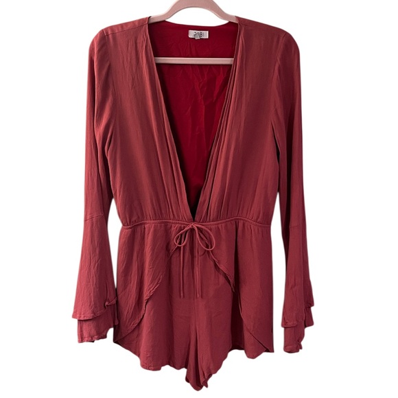 Tobi Double Over Double Belle Sleeve Romper Brick - Picture 4 of 10